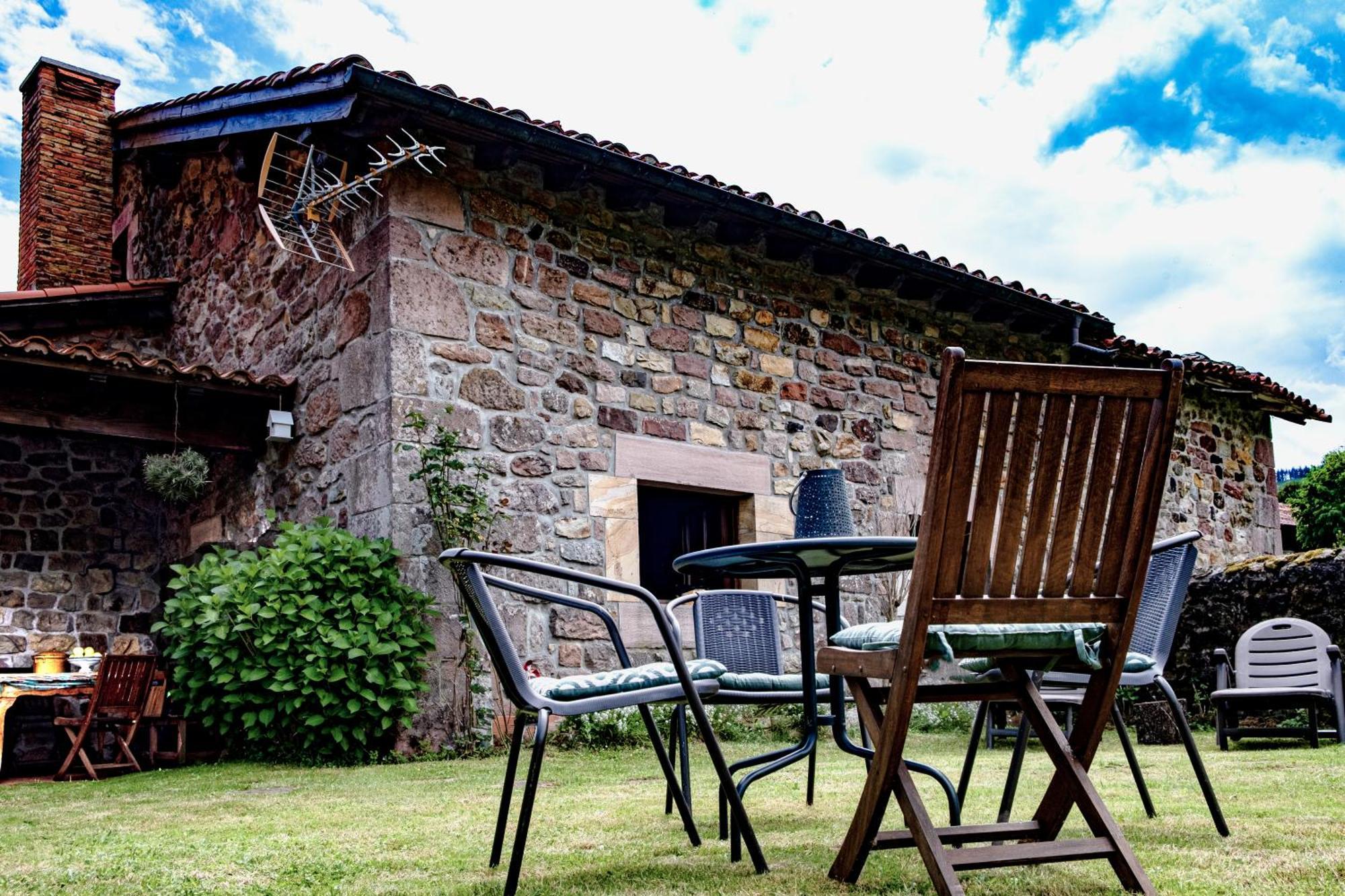 Casa De Campo El Midiaju Para 8 Personas Кармона Экстерьер фото